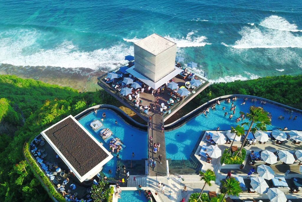 Best Uluwatu Beach Clubs: Unwind In Paradise With These Top Beachside ...